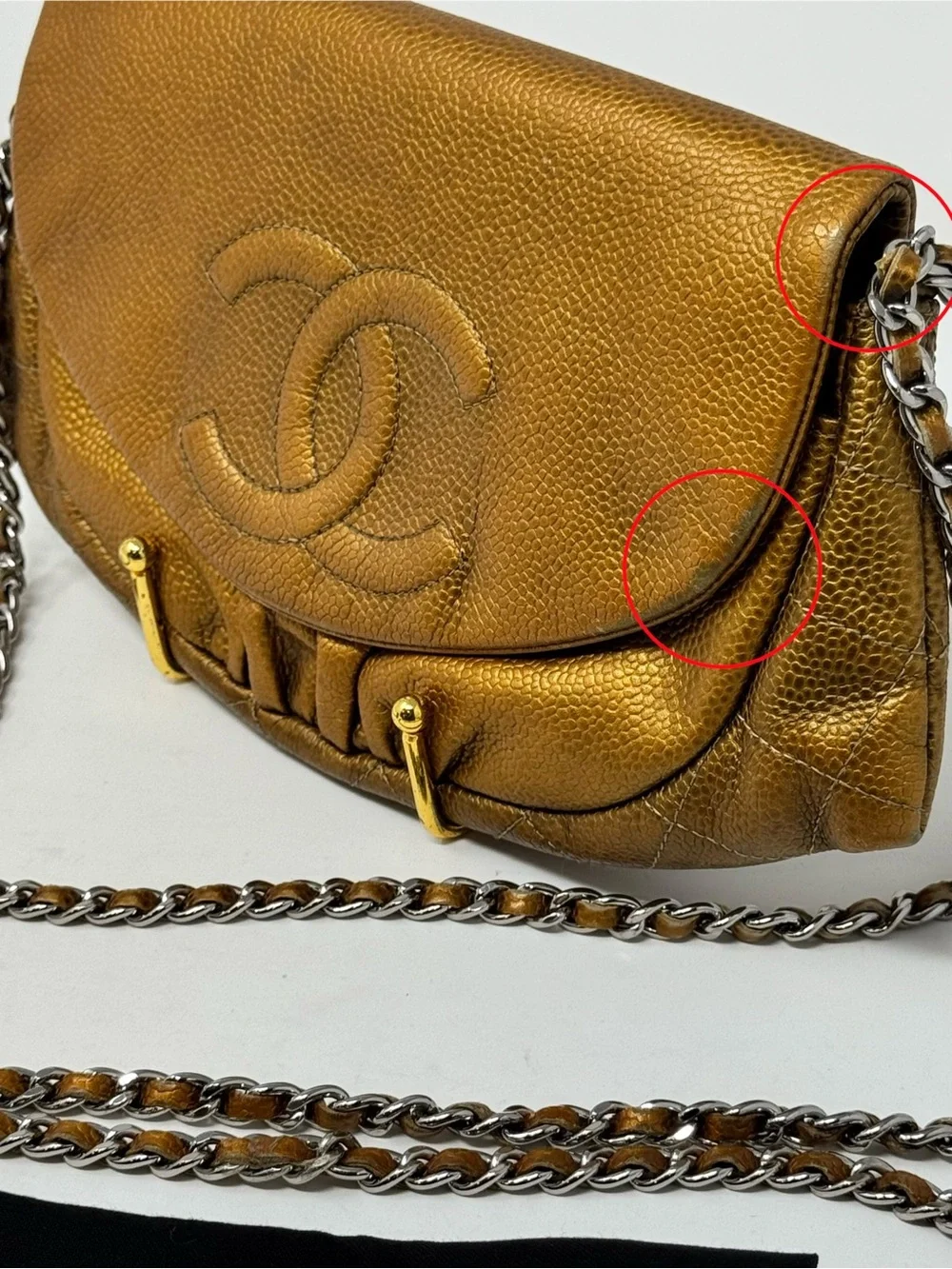 💎💎Preloved Chanel Gold Metallic Mini Half-Moon Caviar Wallet on Chain SHW